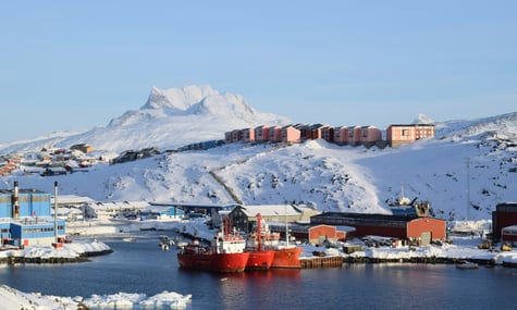 У столиці Гренландії німець хотів підняти американський прапор і казав, що він з уряду США. Виявилося, що він комік