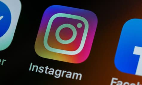 Instagram начнет размывать обнаженные изображения в сообщениях, чтобы защитить подростков