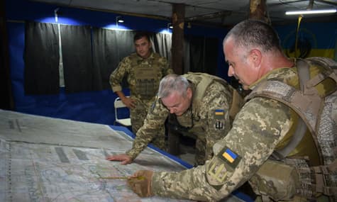 Війна на Донбасі: бойовики обстріляли позиції біля 10 населених пунктів, ніхто не постраждав