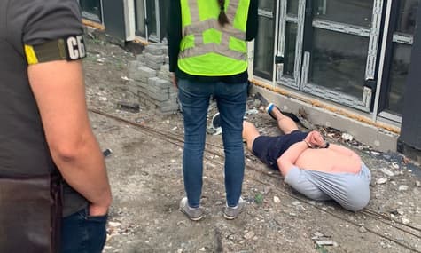 У Києві викрили угруповання торгівців зброєю, які видавали себе за правоохоронців — СБУ