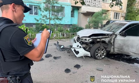 Пошкоджений автомобіль в Одесі
