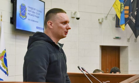 «Ледь не вбили». Під повторний удар по Дніпру потрапив заступник Філатова, який обстежував руйнування