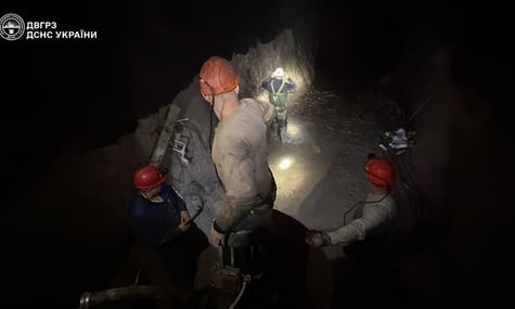 З шахти, де стався прорив пульпи, дістали загиблих гірників: рятувальна операція тривала понад 14 діб