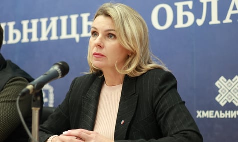 «Волонтерам ніхто не зобовʼязаний»: чиновницю Хмельницької ОВА звинуватили у приниженні ветеранів