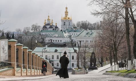 Kyiv Pechersk Lavra Closes for Quarantine: Over 90 Coronavirus Cases Found