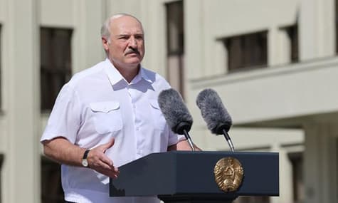 Європарламент не визнає Лукашенка президентом Білорусі і засуджує «гібридне втручання» Росії