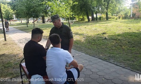Представники ТЦК зобов'язані фіксувати свою роботу на бодікамери. Як це працюватиме?