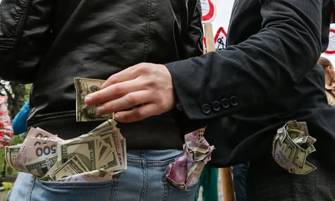 Average Ukrainian Political Contribution 27 Times Larger than American - CHESNO