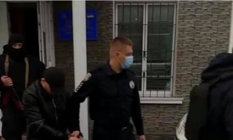 На Вінниччині двоє п’яних чоловіків напали на виборчу комісію: звинувачували у фальсифікації та хотіли забрати бюлетені