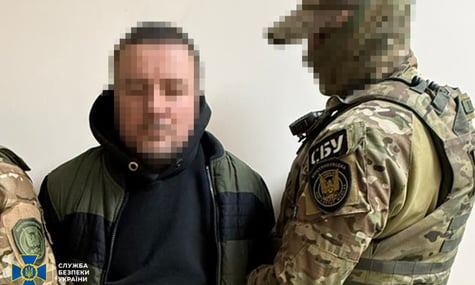 Готували дроновий удар по українських військових: в Одесі СБУ затримала чоловіків за підозрою в державній зраді