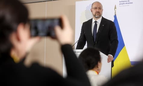 Украина во время конференции в Париже привлекла помощь на €1 млрд