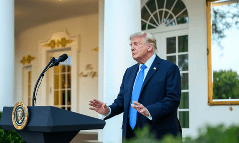 Трамп каже, що його син поверне гроші російському олігарху, який фінансував його весілля