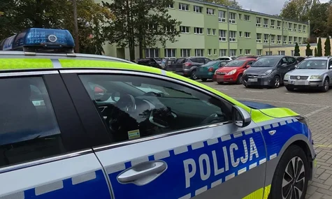 У Варшаві 20-річний українець випав із 13-го поверху будинку. Поліція з’ясовує обставини