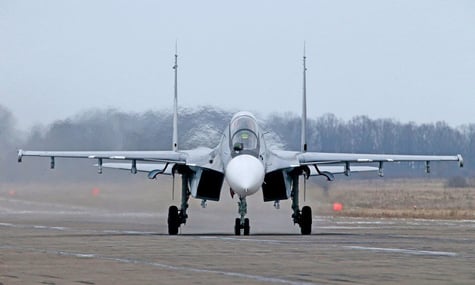 російський винищувач Су-30СМ