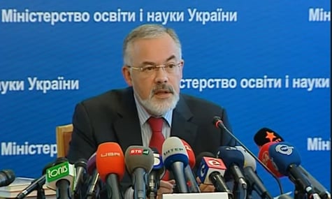 Литва відкликала нагороду для ексміністра освіти України Табачника, засудженого за держзраду