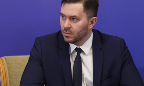 Зеленський звільнив Магомедова з посади голови Нацкомісії з цінних паперів