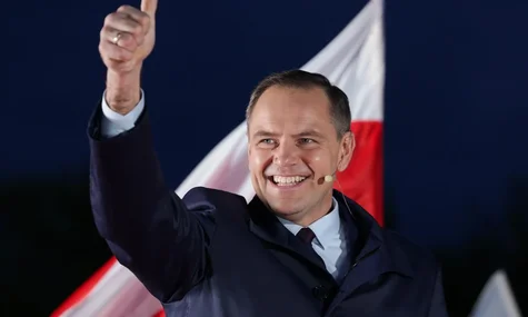 Навроцький підписав закон про амністію поляків, які воюють на боці України. Раніше за це їм загрожувало 3-5 років в’язниці