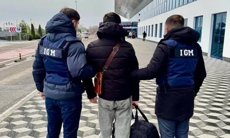 З Молдови депортували 25-річного громадянина