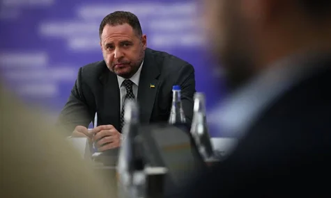 Єрмаку загрожує призупинення права на адвокатську діяльність через порушення — «Схеми»
