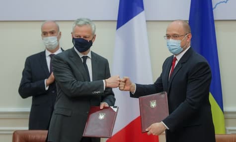 Украина и Франция подписали четыре соглашения на более 1,3 млрд евро. О чем они?