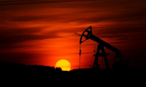 Вісім країн ОПЕК+ домовилися збільшити видобуток нафти на тлі тиску США на Індію