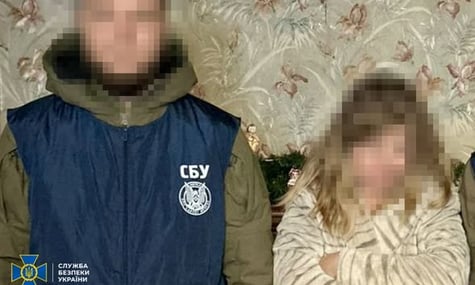 У Харкові затримали викладачку університету, яка допомагала росіянам коригувати авіаудари