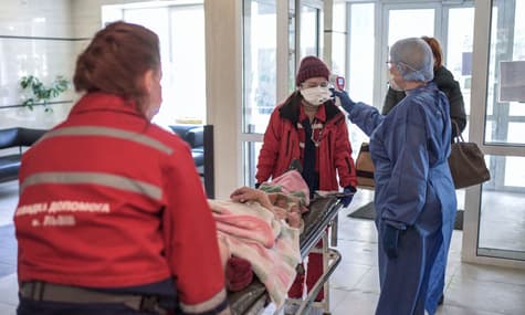 Ukraine’s Parliament Sets Medics’ Status Equal to the Military, Insures Lives and Health