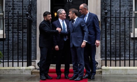 Стармер, Макрон та Мерц обговорили з Трампом завершення війни в Україні