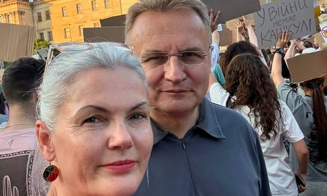 «Сильні фахівці не стоять у черзі, щоб піти на державну службу». Андрій Садовий підтримав протести проти відставки Федорова
