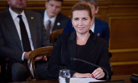 Премʼєрка Данії хоче депортувати іноземців, засуджених щонайменше до одного року увʼязнення