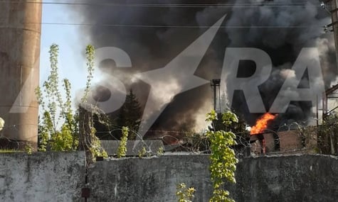 На Брянщині зайнявся завод «Стрела». Влада регіону звинувачує Україну в атаці (ВІДЕО)