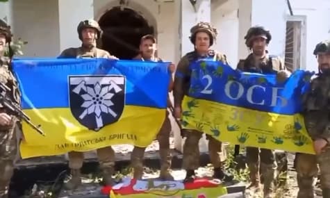 Ukrainian army liberates Pyatykhatky, Russia refuses UN entry, car with explosives seen at Kakhovka HPP: highlights