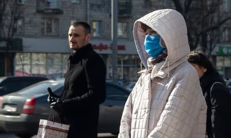 Хроніки коронавірусу: ситуація в регіонах та світі