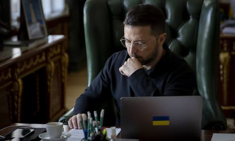 Зеленский пригласил Орбана на саммит мира в Швейцарии: Нам важна позиция Венгрии