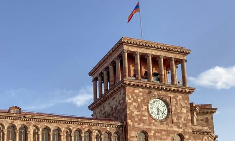 МЗС Вірменії висловило протест послу рф через «відверто обурливу» пропаганду на російських телеканалах