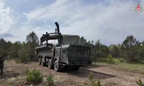 росія заявила про доставлення ядерних боєприпасів до Білорусі в межах навчань