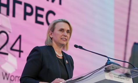 Експосолка США в Україні Брінк заявила, що балотується в Конгрес, щоб протистояти Трампу