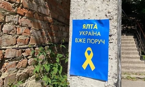 Рух «Жовта стрічка» обіцяє «повністю переформатувати» чат-бот, який журналісти критикували щодо безпеки для активістів