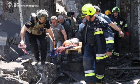 Обстріли Дніпропетровщини: 11 людей загинули, близько сотні — постраждали (ДОПОВНЕНО)