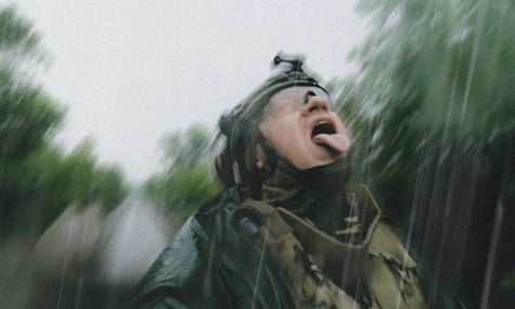 Позивний Canon: як володар престижних міжнародних премій Артем Рижиков пішов у тероборону і зняв документальний фільм про війну і побратимів