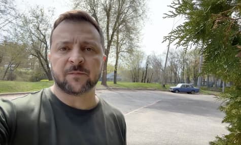 Зеленський відвідав Харків на тлі останніх російських атак по місту