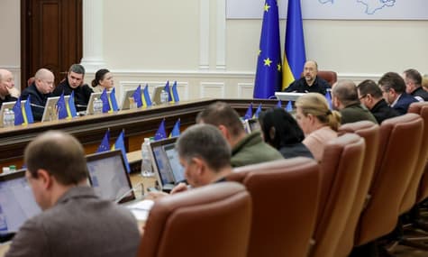 Правительство выделило рекордные средства на строительство фортификаций