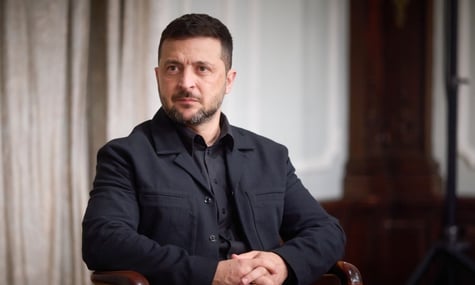 «На обличчі було щастя». Зеленський розповів про свою реакцію на пост Трампа, у якому він назвав рф «паперовим тигром»