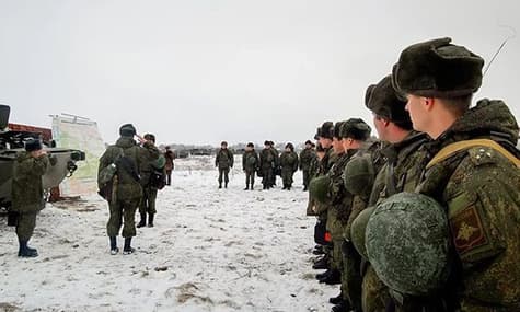 Росія каже про закінчення частини військових навчань на заході. Запевняє, що підрозділи повертаються на місця дислокації