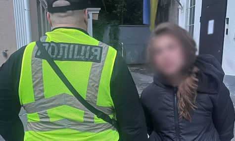 У Києві пошкодили меморіал пам’яті загиблих військових на майдані Незалежності. Його охорону посилять