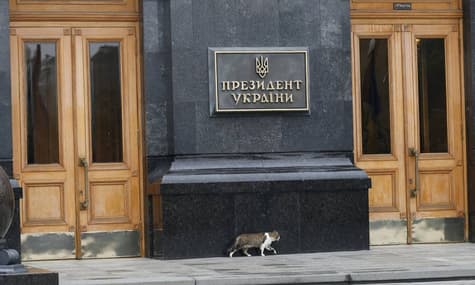 «Нині вже»: Тіньові каси і кандидати, вибори і росіяни, мільйони з бюджету і патріотичне кіно