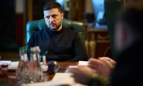 «Не думаю, що Європа може на це вплинути»: Зеленський про вимоги до росії скоротити армію