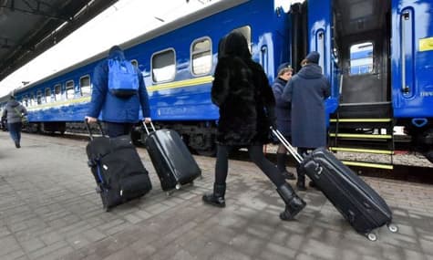 «Укрзализныця» назначила на 26 марта дополнительные эвакуационные поезда