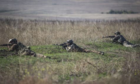 Доба на Донбасі: бойовики обстріляли позиції біля 13 населених пунктів
