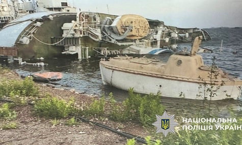 Експосадовець Міноборони зі спільниками організував схему продажу списаних військових кораблів — поліція